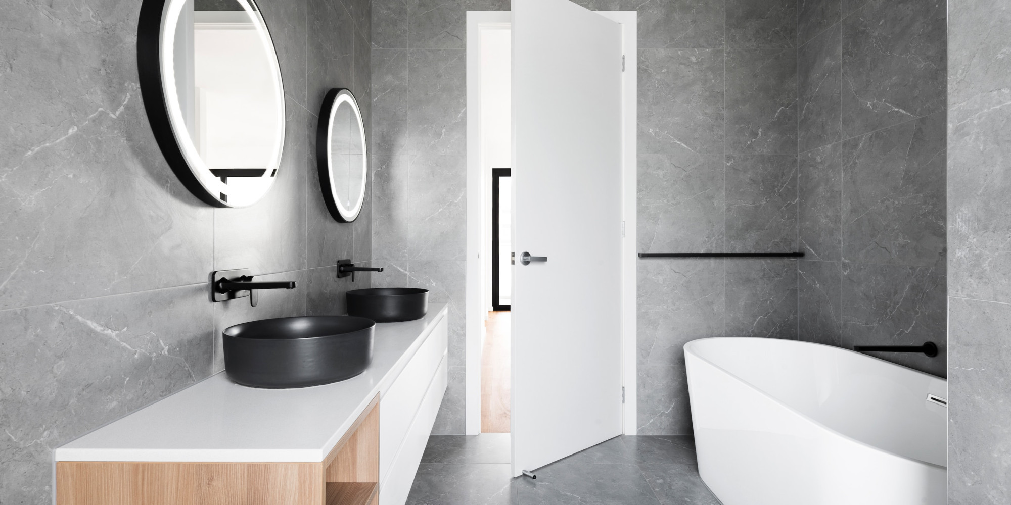 Salle de bain moderne et design